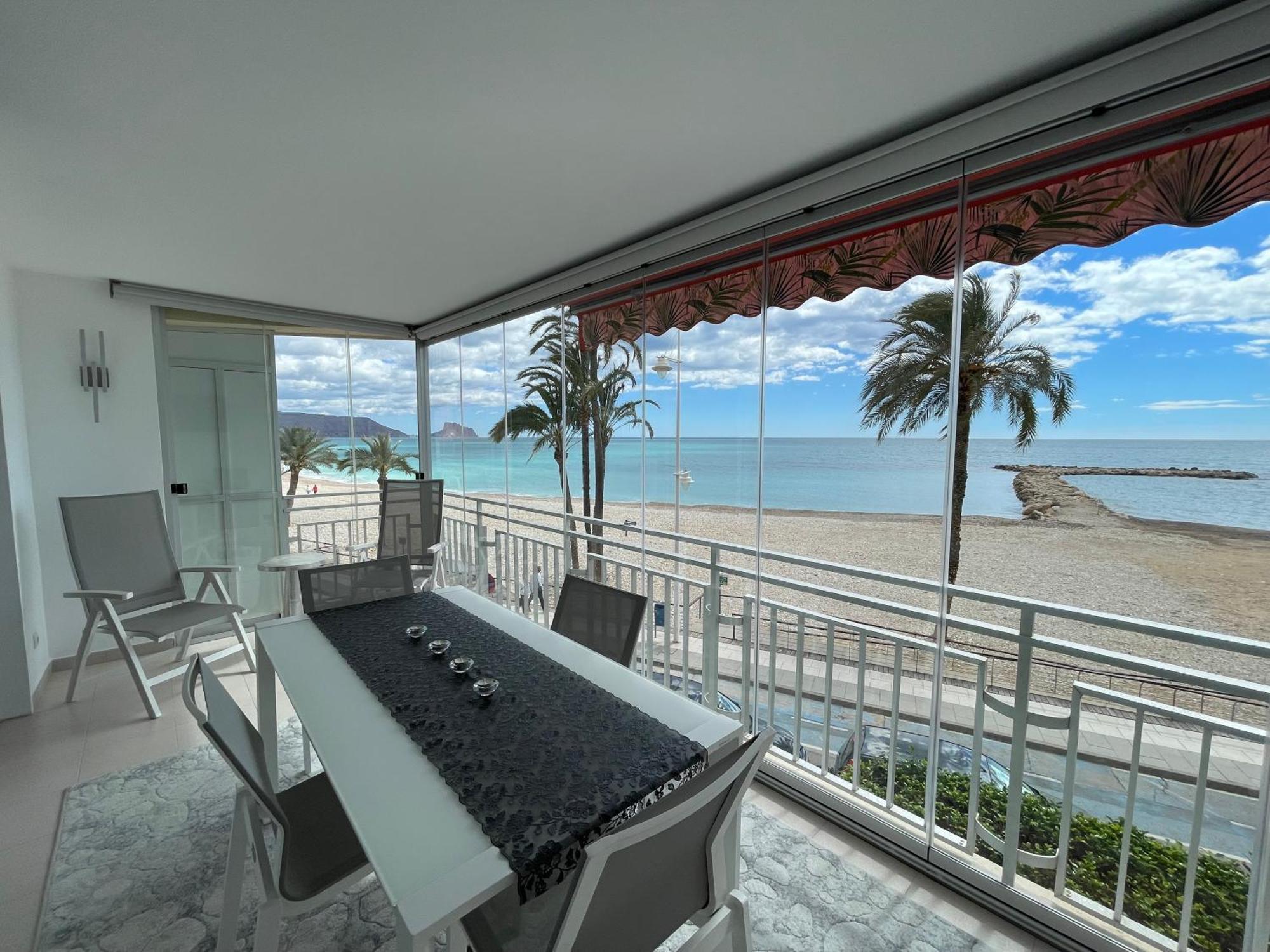 Altea Beach Apartment Екстериор снимка